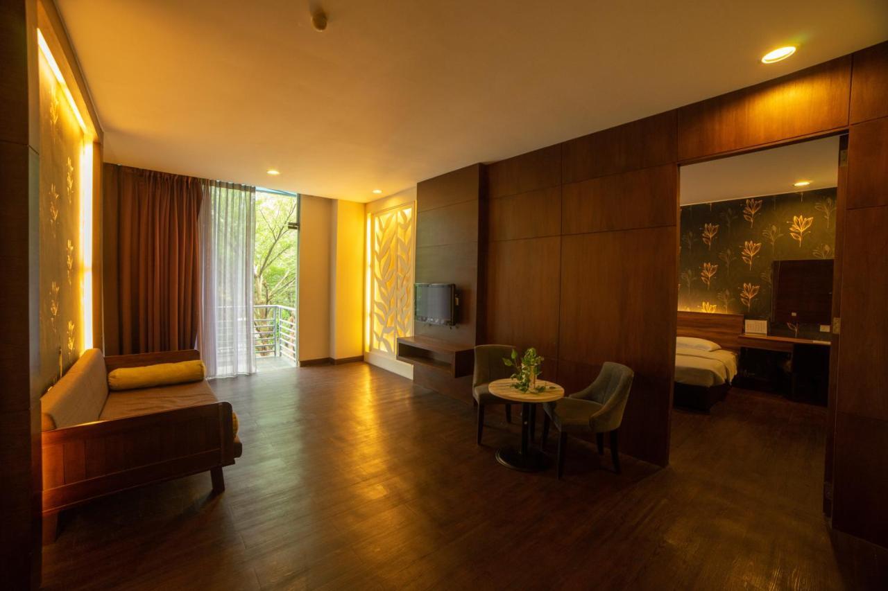 Waterfront Boutique Hotel 포트딕슨 외부 사진